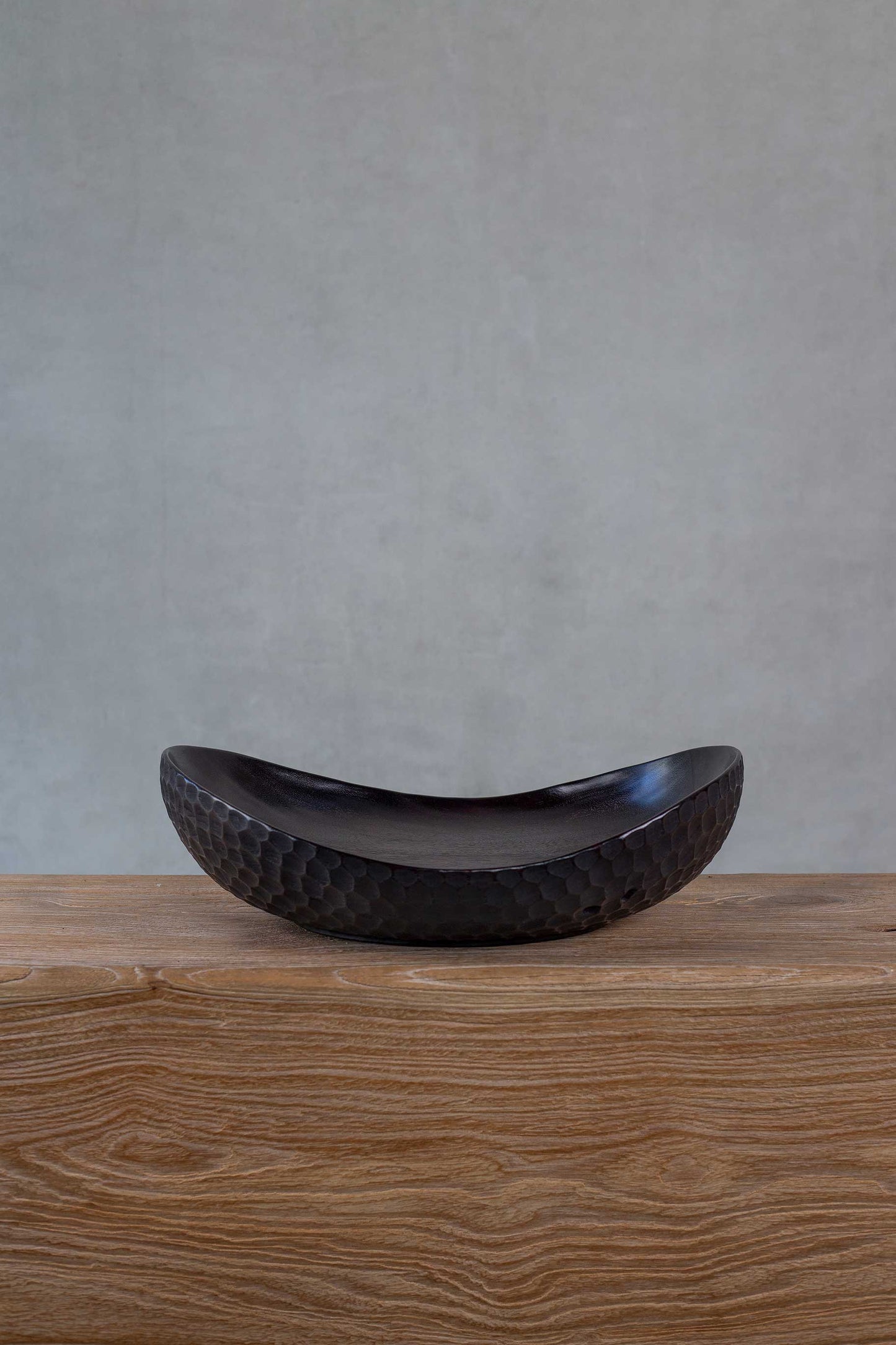 Oval Plain Top & Hammered L