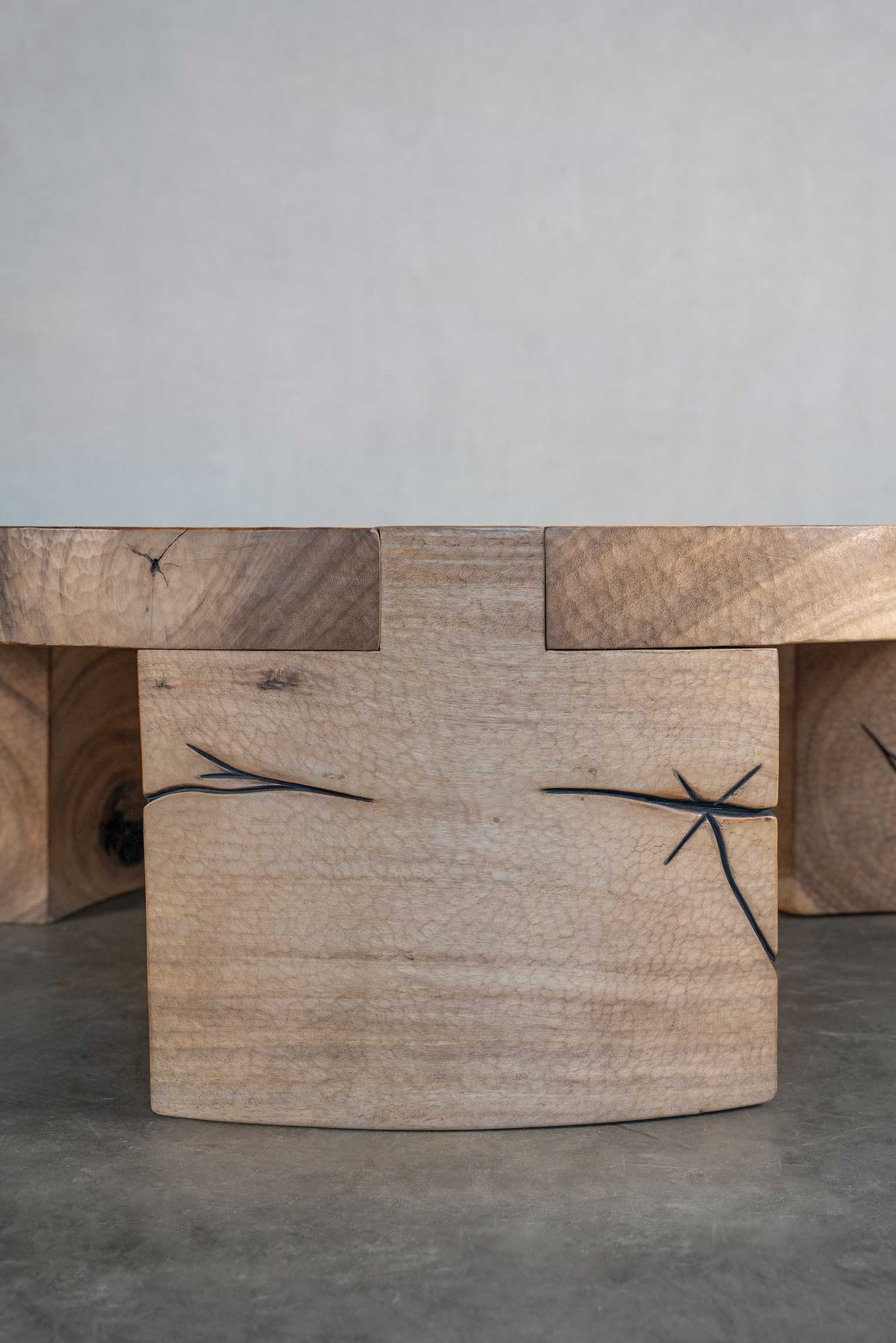 Kunci Round Coffee Table