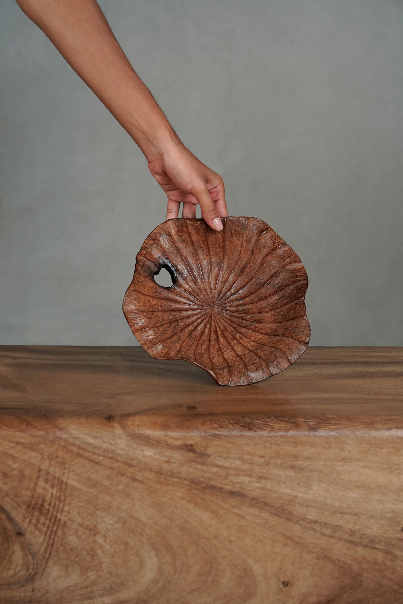 Lotus Organic Leaf Bowl