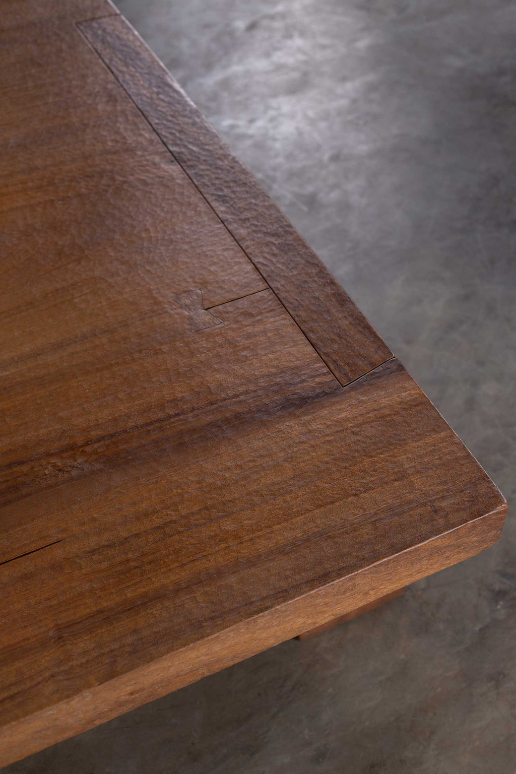 Kunci VII Coffee Table