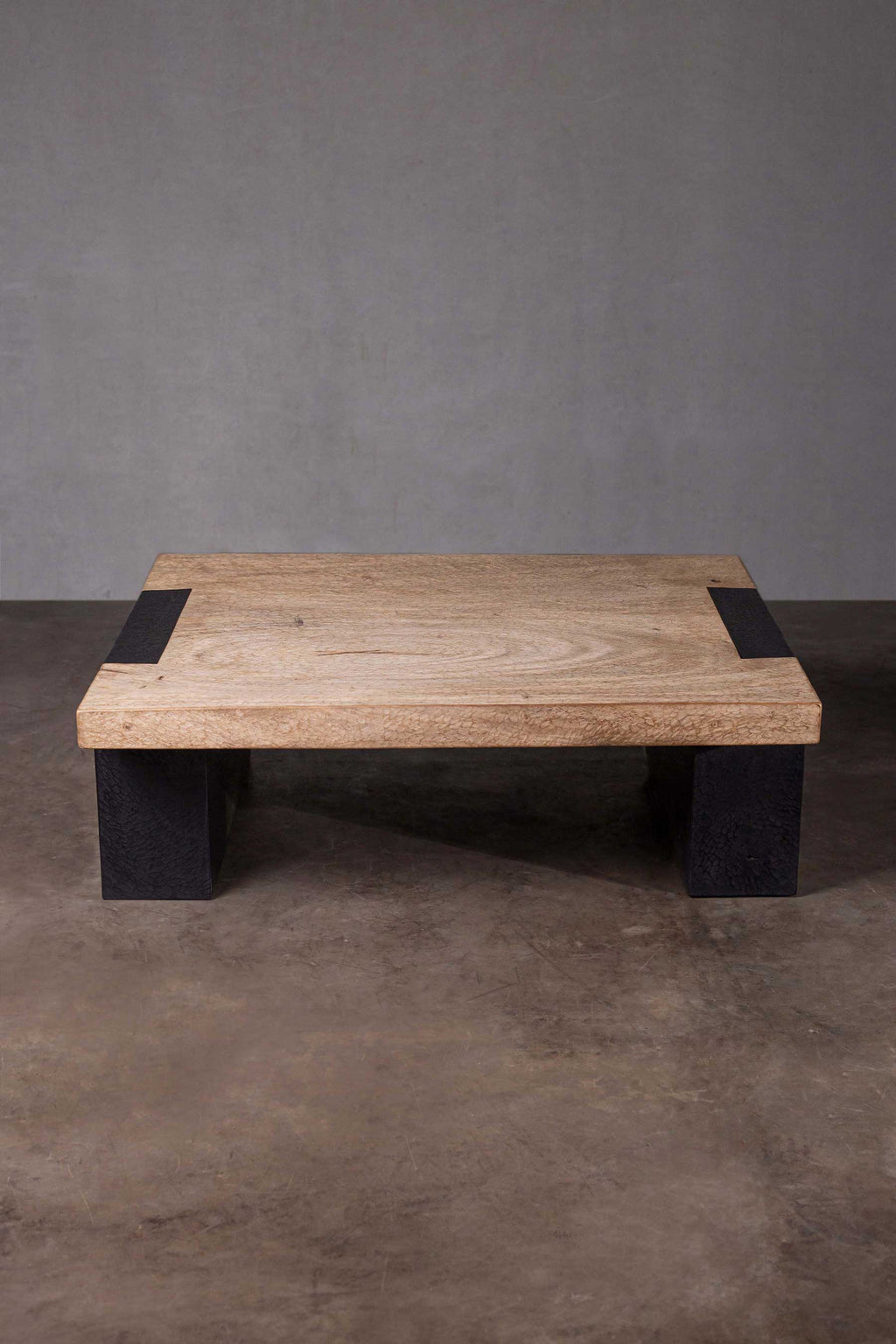 Kunci Coffee Table
