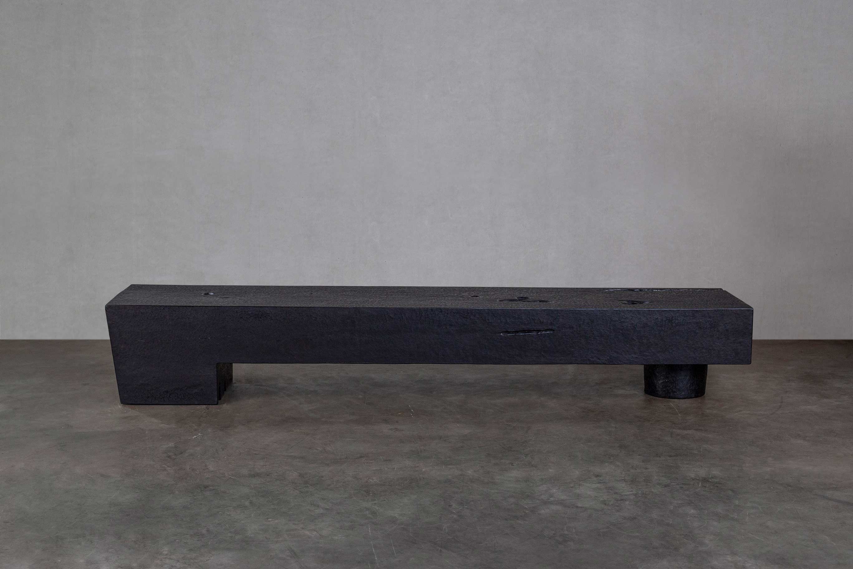 Maluku Console Bench