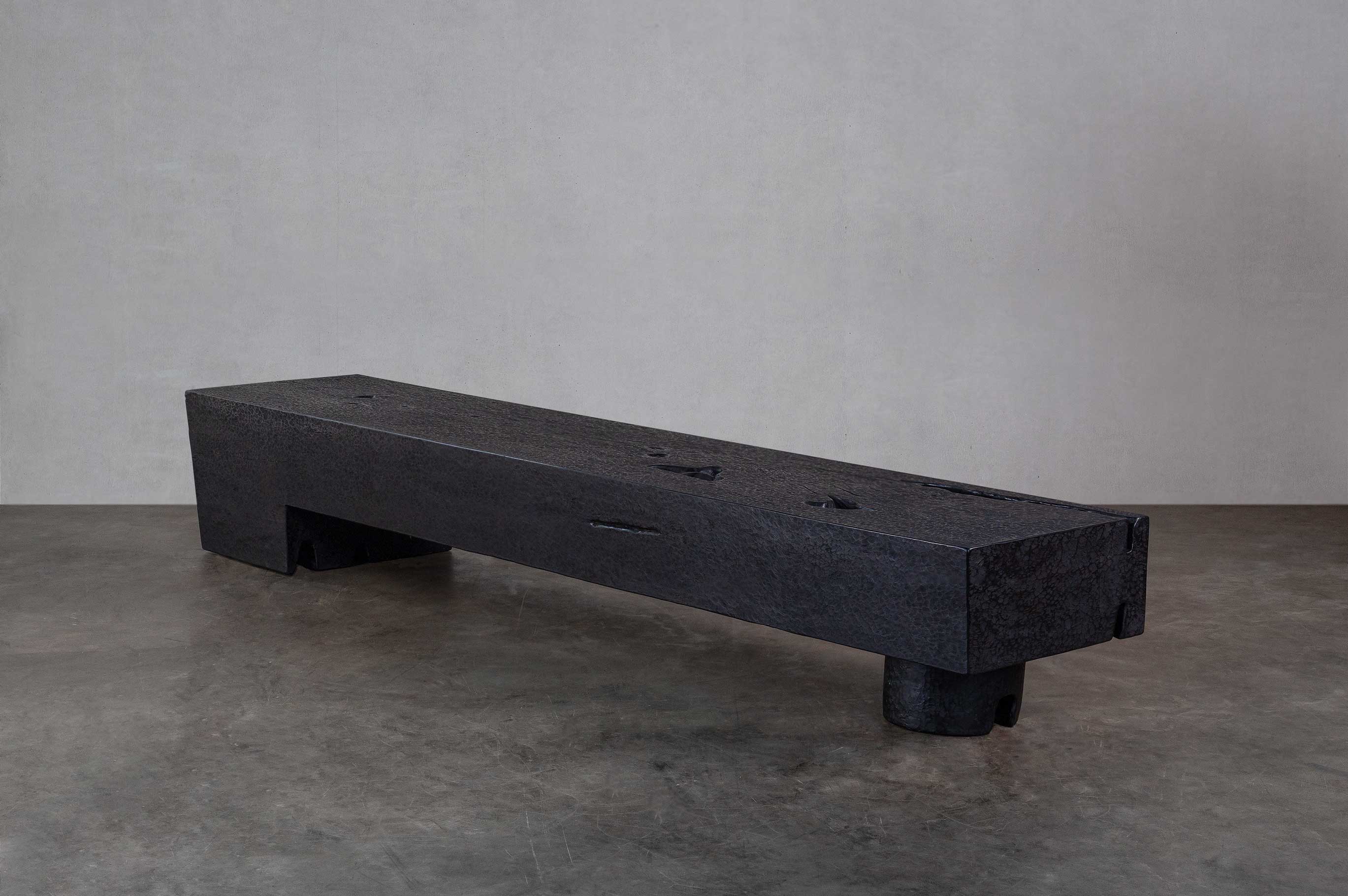 Maluku Console Bench