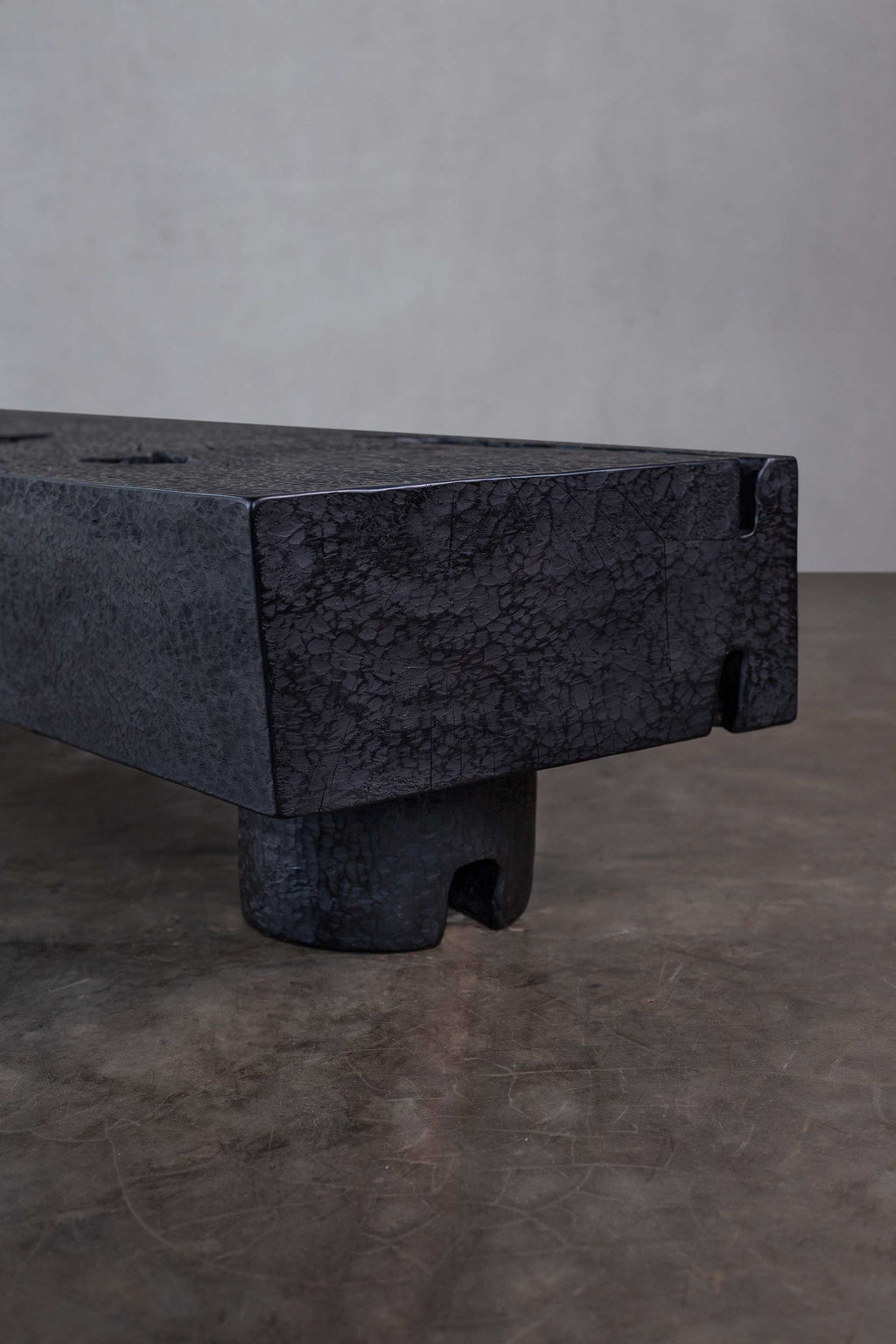 Maluku Console Bench