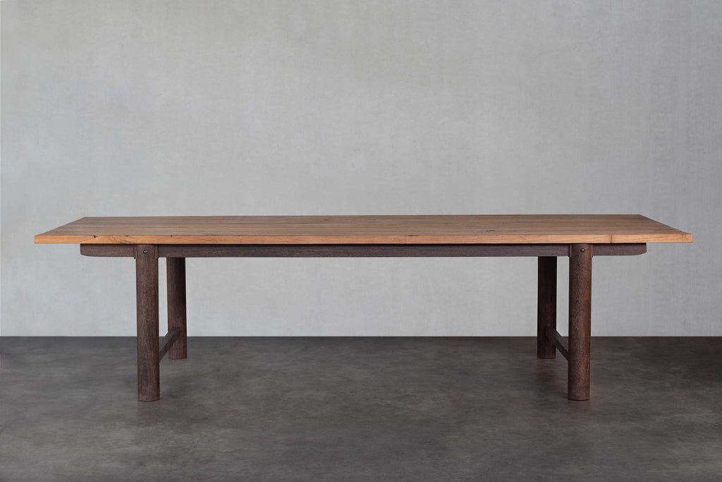 Jagoi Table