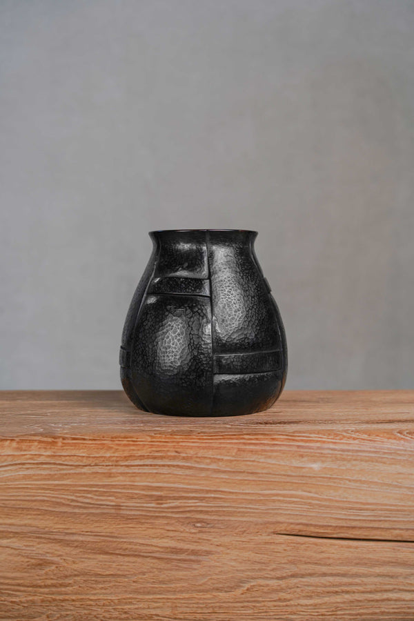 Lipat Vase