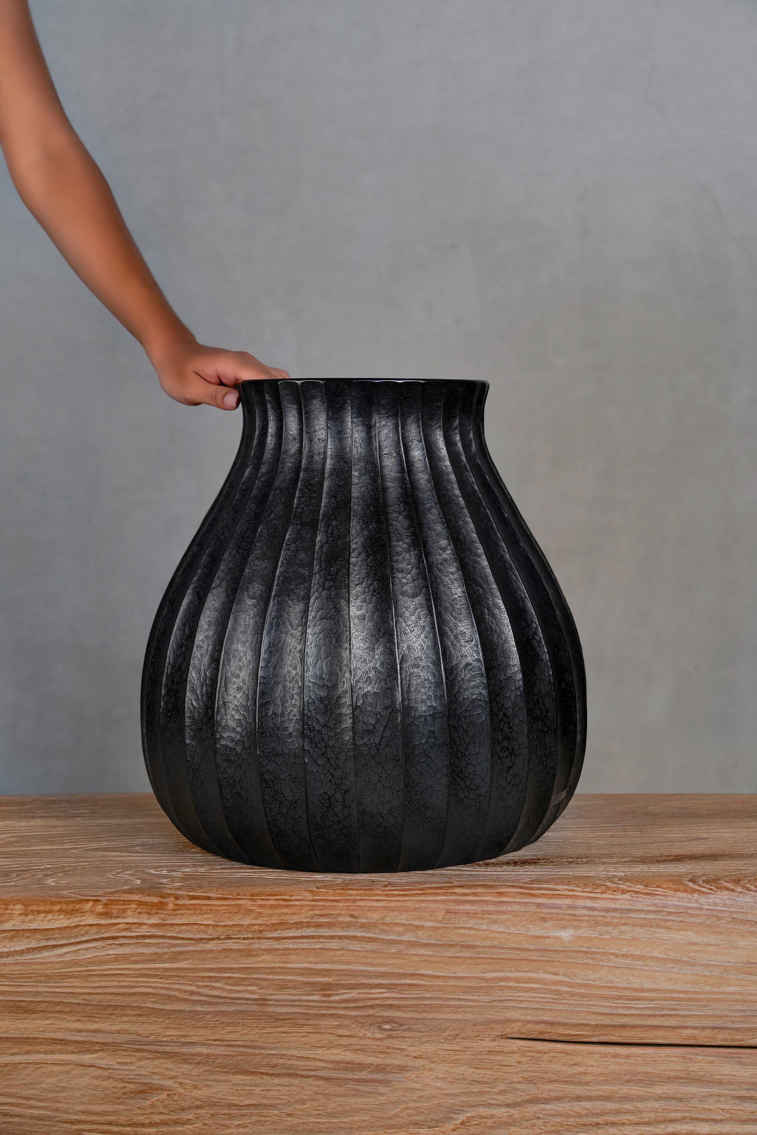 Garis Vase