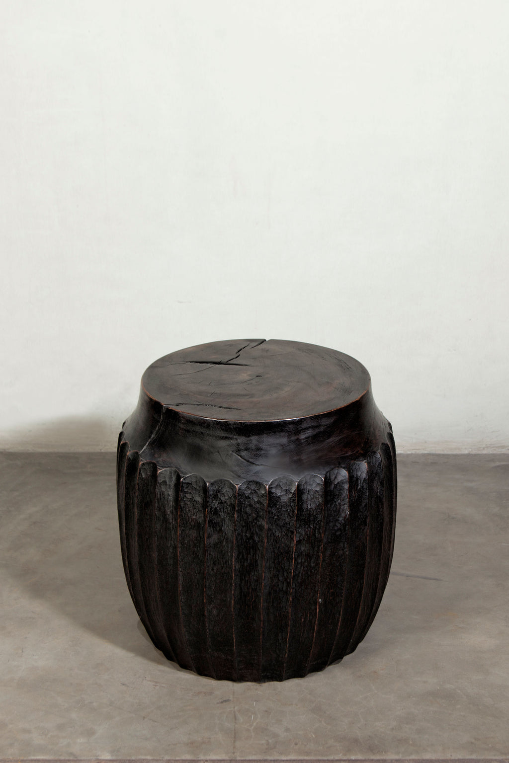 Batavia Stool