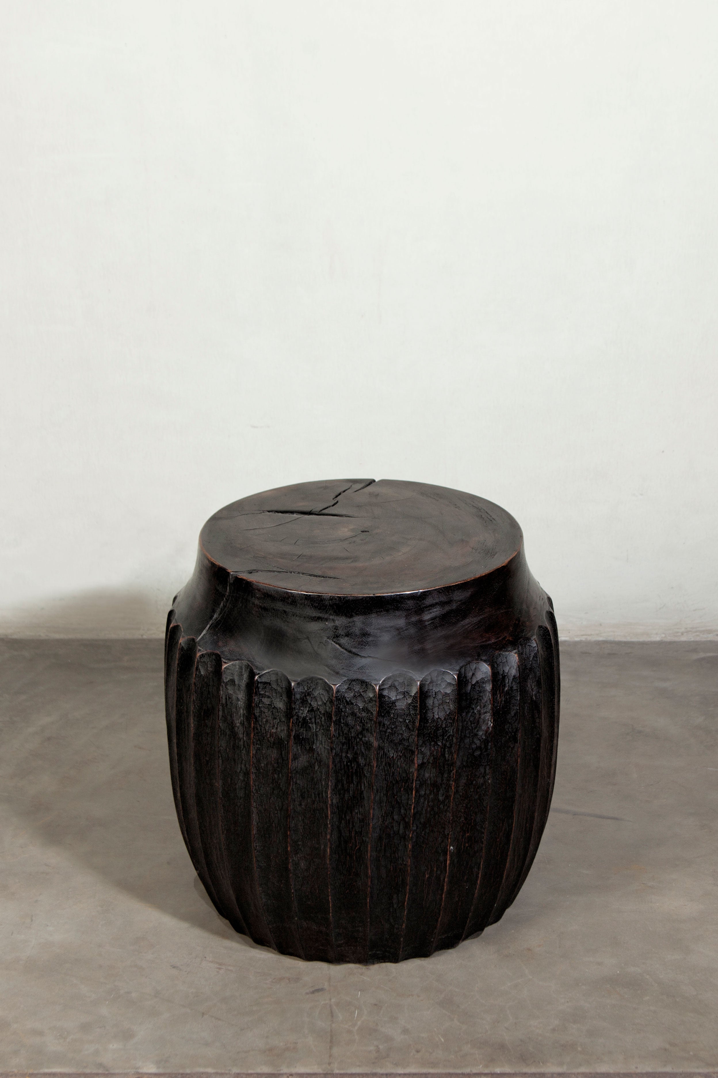 Batavia Stool